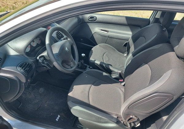 Peugeot 206 cena 7900 przebieg: 104000, rok produkcji 2009 z Gostyń małe 121